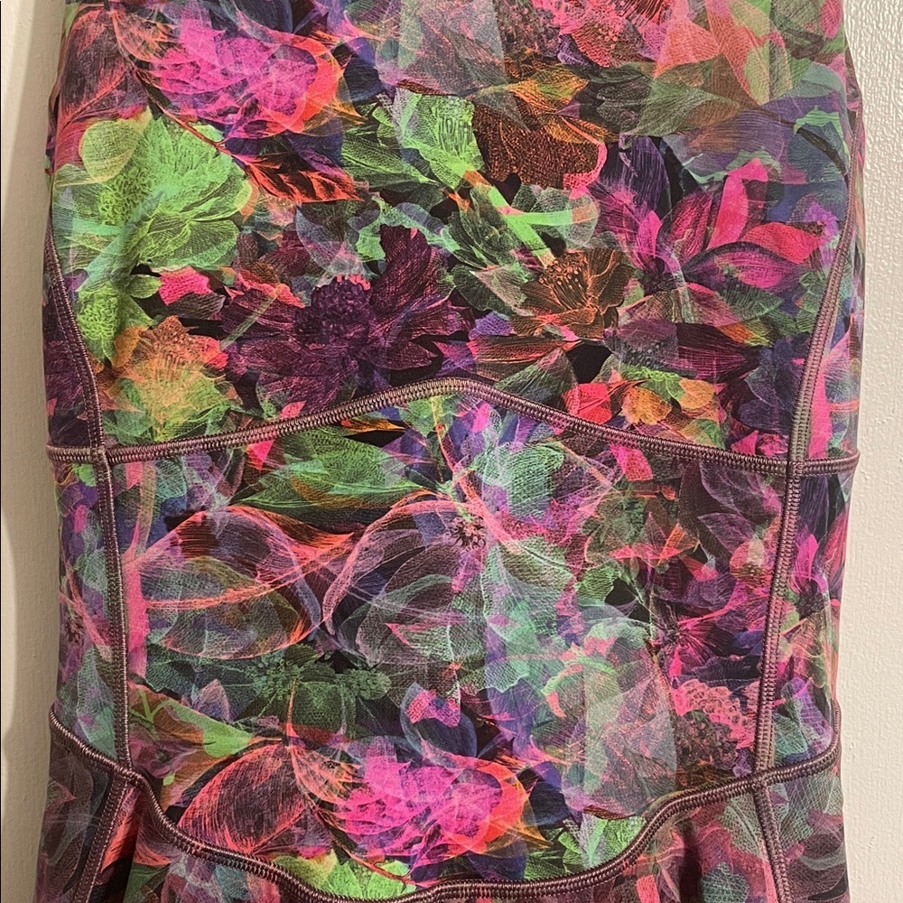 Lululemon Court Crush Tennis Dress Vivid Floral - Picture 7 of 8